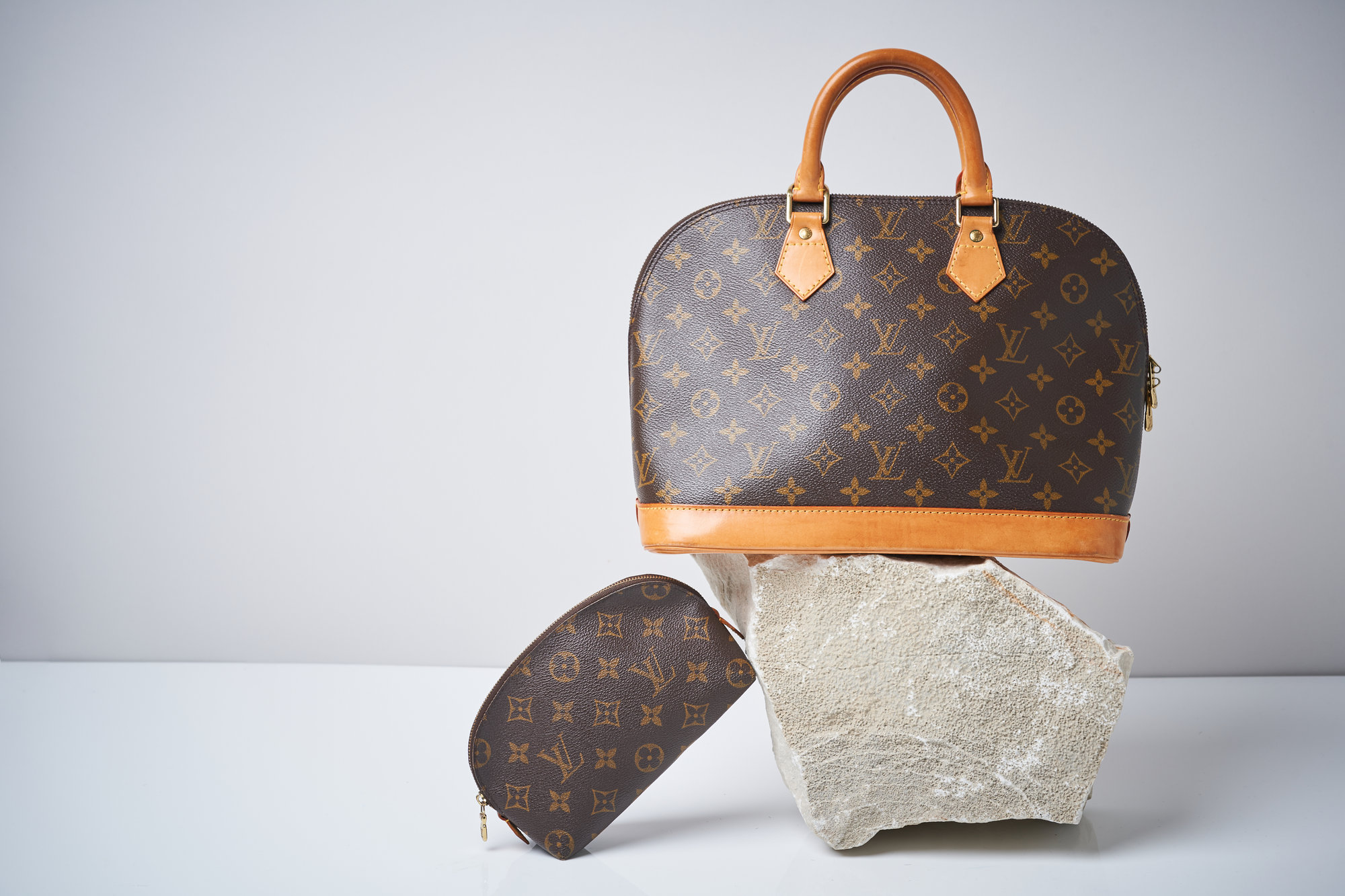 Louis Vuitton bag - Luxury second hand - TBC Wholesale