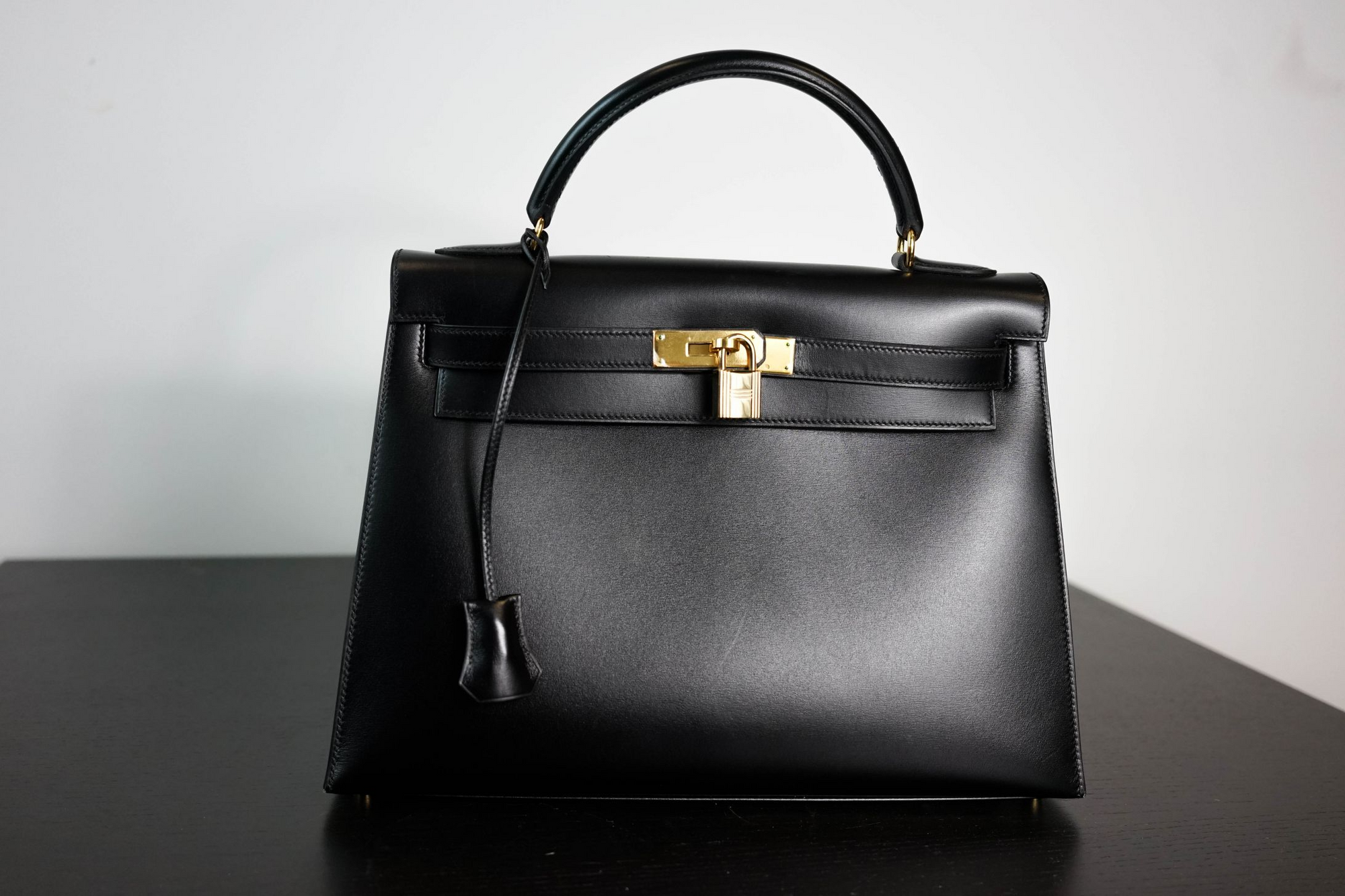 Hermès Kelly Bag - The Brand Collector