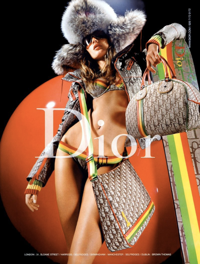 Why Is Dior Oblique Canvas Still a Must-Have Today? 
